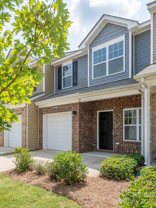 Property image 2 at 10419 Benfield Road, Charlotte, NC 28269