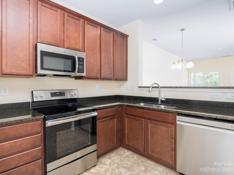 Property image 4 at 10419 Benfield Road, Charlotte, NC 28269