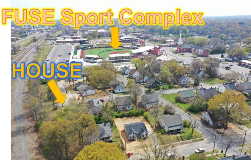 Property image 2 at 109 N Weldon Street, Gastonia, NC 28052