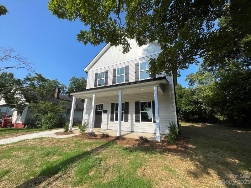 Property image 3 at 109 N Weldon Street, Gastonia, NC 28052