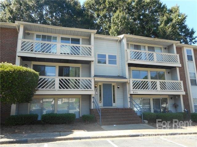 9511 Shannon Green Drive