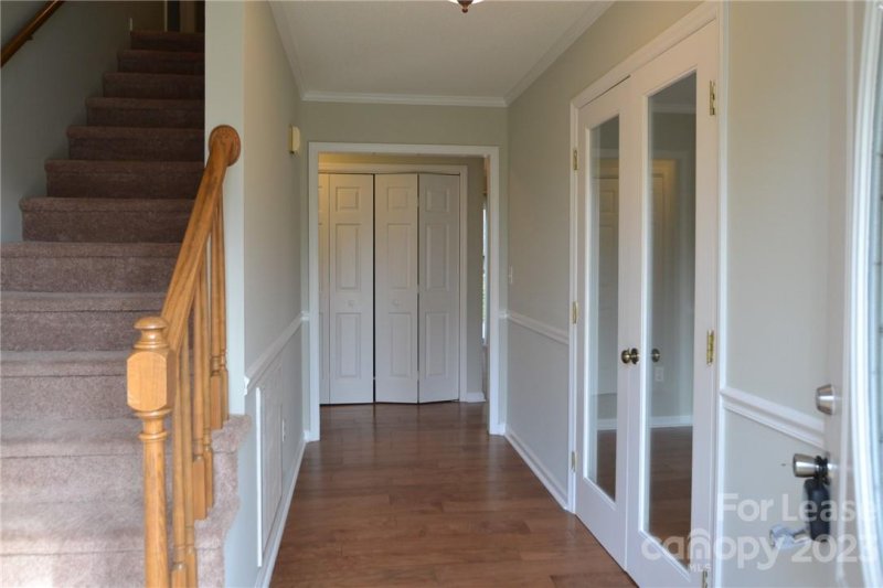 Property image 2 at 5440 Gunpowder Drive, Hickory, NC 28601