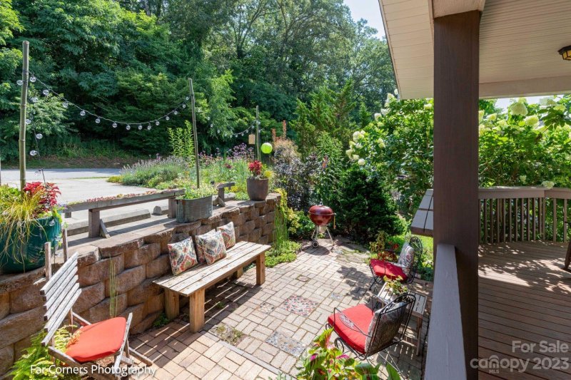 Property image 5 at 102 Warren Haynes Drive, Asheville, NC 28806