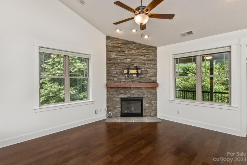 Property image 5 at 10 Lifestyle Court, Arden, NC 28704