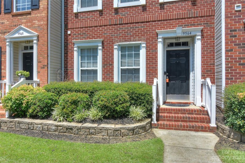 Property image 2 at 9564 Kings Parade Boulevard, Charlotte, NC 28273