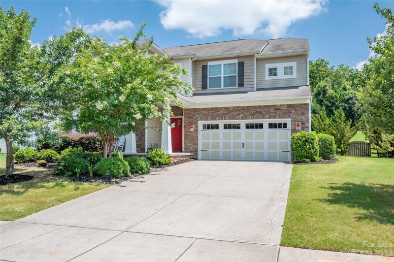 Property image 2 at 127 Rougemont Lane, Mooresville, NC 28115