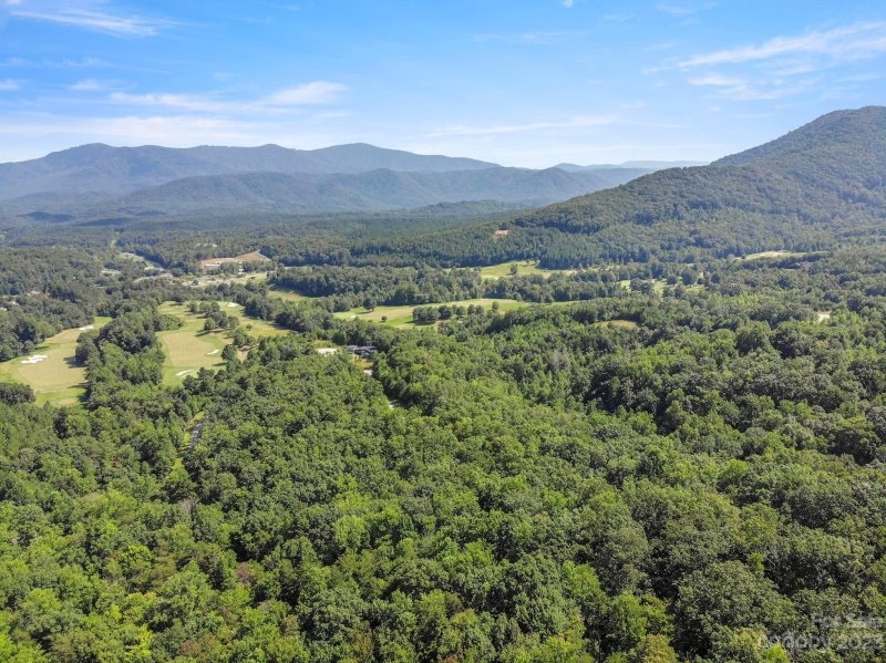 Property image 4 at 134 Camden Place, Mill Spring, NC 28756