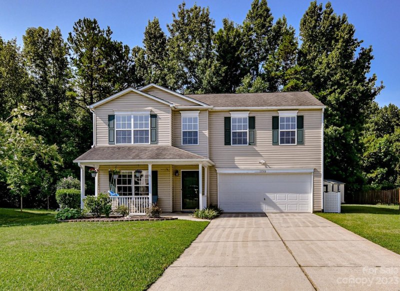 Property image 2 at 13508 Trickling Water Court, Charlotte, NC 28273