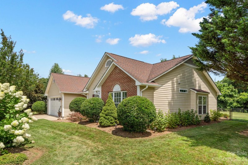 Property image 3 at 445 Glensprings Drive, Fletcher, NC 28732