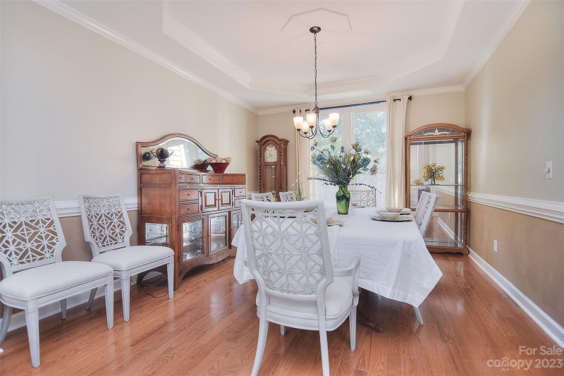 Property image 4 at 2540 Radrick Lane, Charlotte, NC 28262