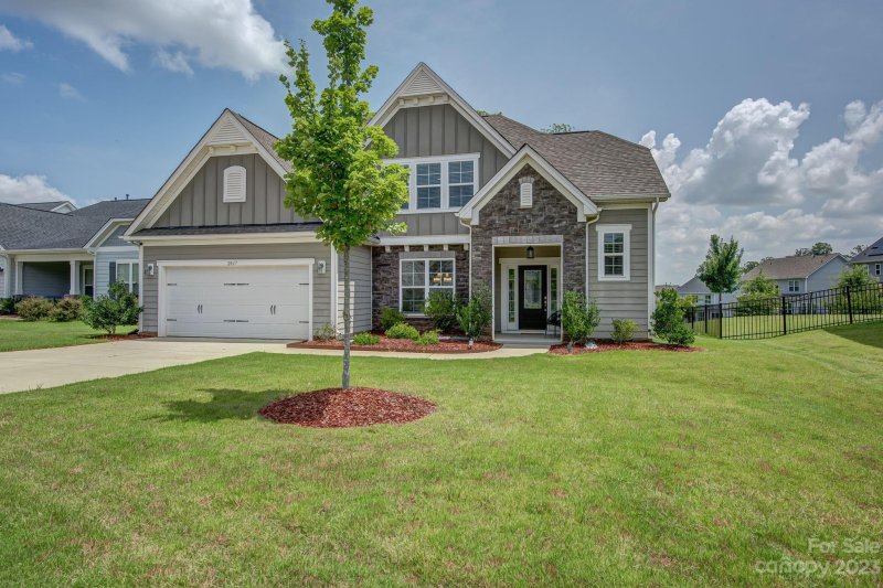 Property image 2 at 2017 Rockbrook Lane, Belmont, NC 28012