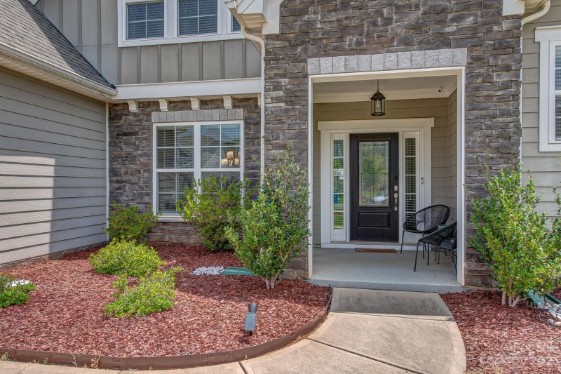 Property image 3 at 2017 Rockbrook Lane, Belmont, NC 28012