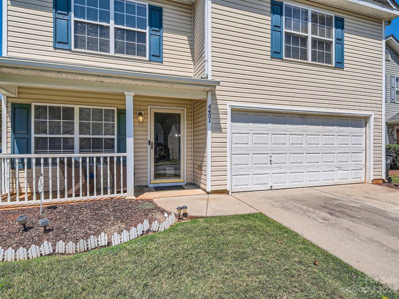 Property image 3 at 4431 Christenbury Hills Lane, Charlotte, NC 28269