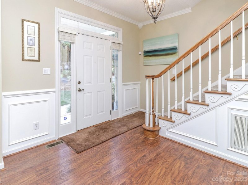 Property image 2 at 10728 Ridge Acres Road, Charlotte, NC 28214