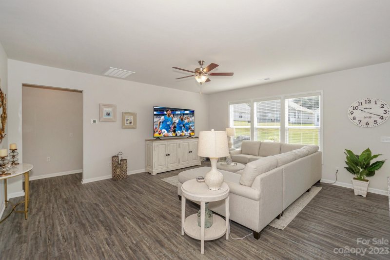 Property image 5 at 7162 Indigo Way, Denver, NC 28037