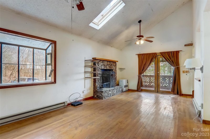 Property image 3 at 770 Locust Drive, Maggie Valley, NC 28751