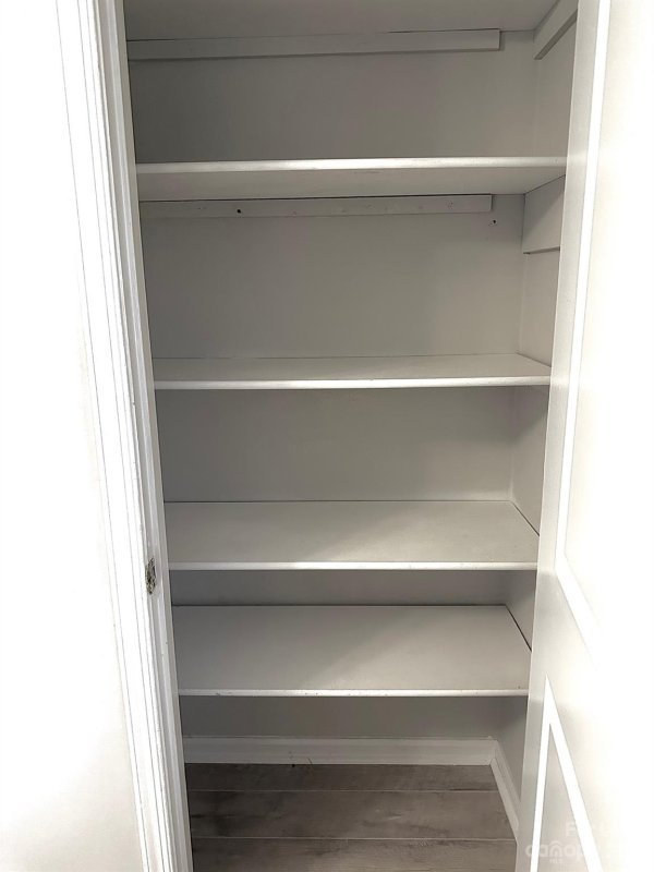 Property image 4 at 5805 Hunting Ridge Lane, Charlotte, NC 28212