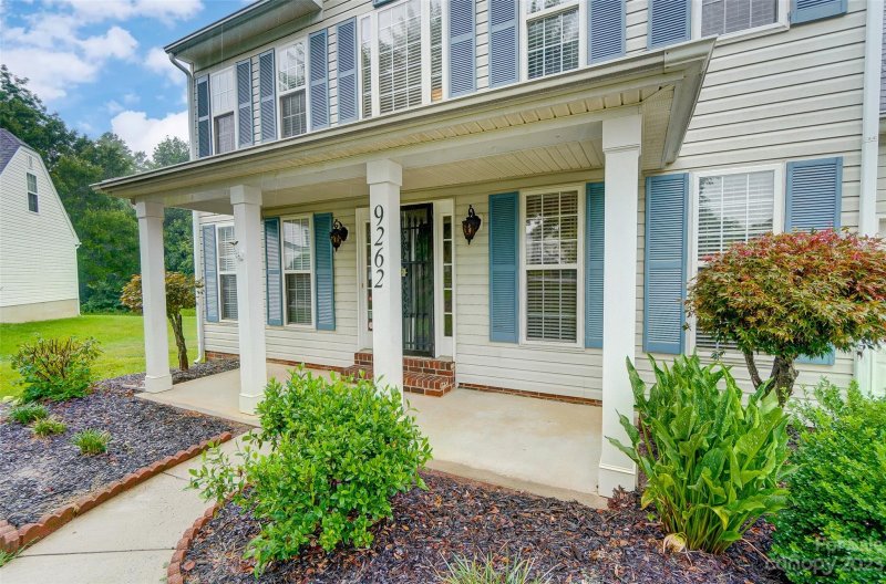 Property image 2 at 9262 Austin Ridge Lane, Charlotte, NC 28214