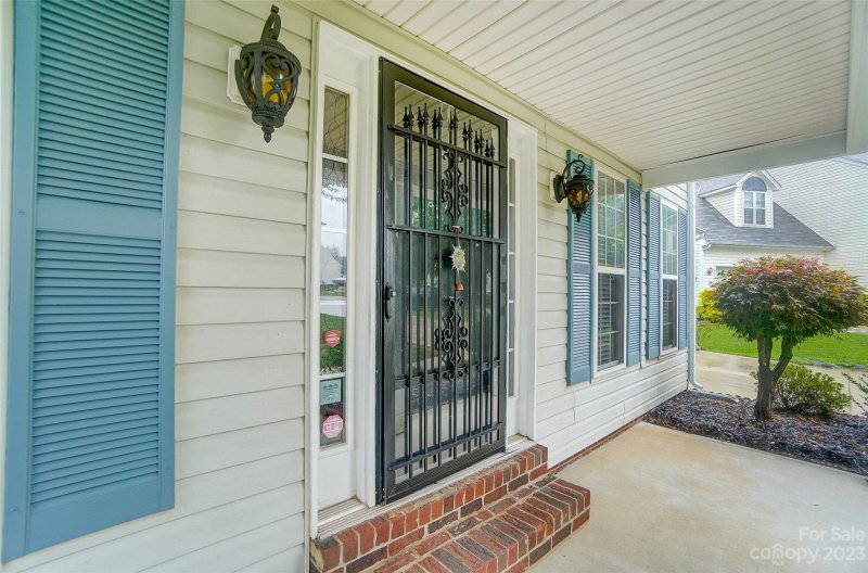 Property image 3 at 9262 Austin Ridge Lane, Charlotte, NC 28214