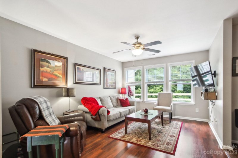 Property image 4 at 6778 Vlosi Drive, Charlotte, NC 28226