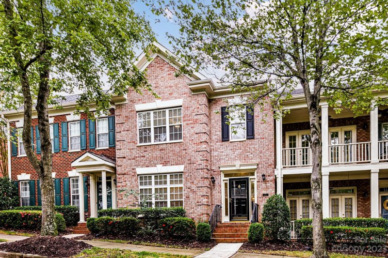 Property image 3 at 233 Twain Avenue, Davidson, NC 28036