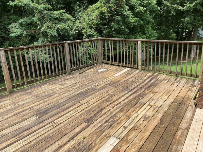 Property image 4 at 1907 Teddington Drive, Charlotte, NC 28214