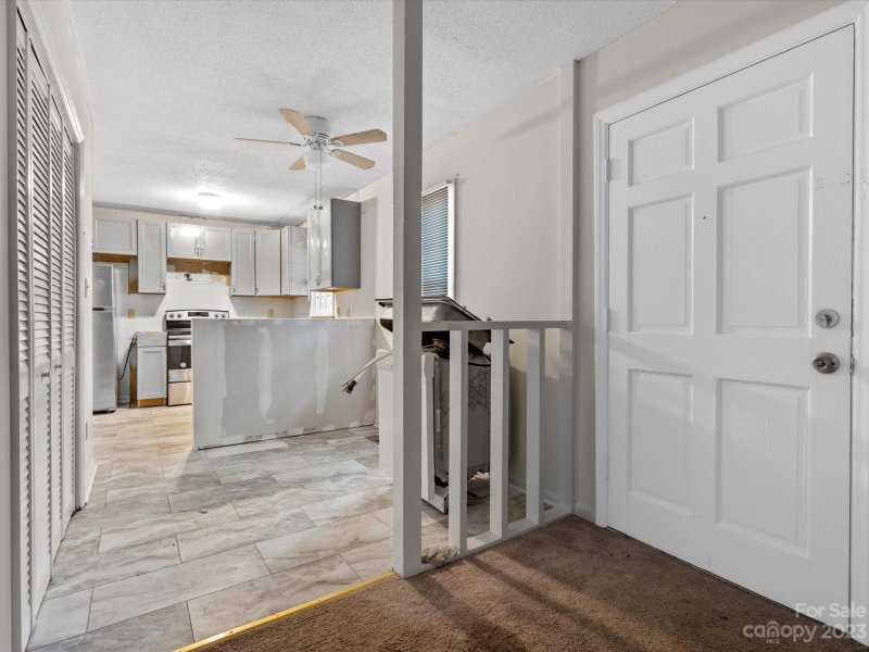 Property image 4 at 1061 Pineborough Road, Charlotte, NC 28212