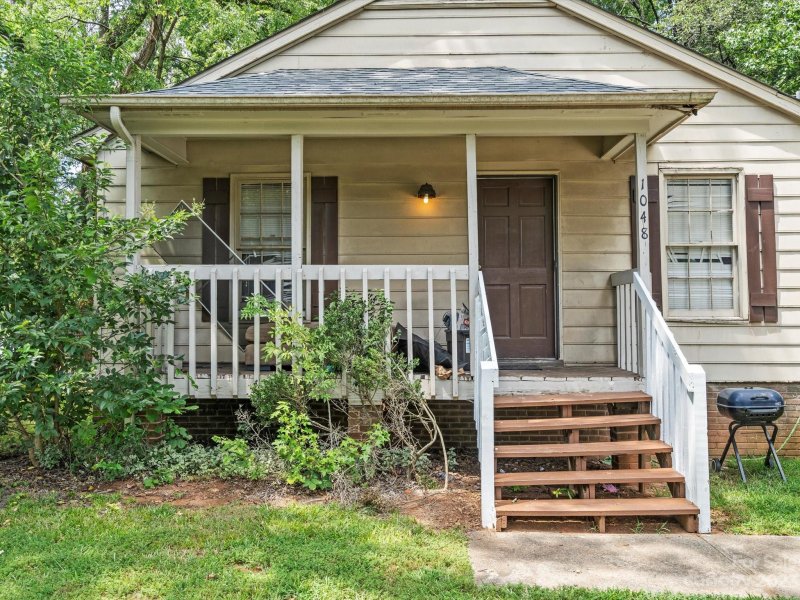 Property image 3 at 1048 Pinafore Drive, Charlotte, NC 28212