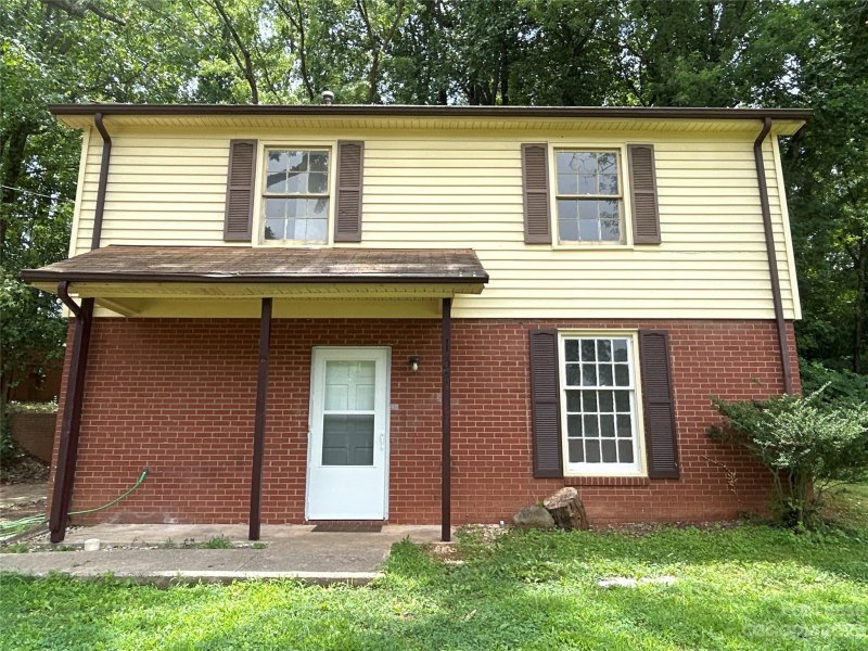 137 Sleepy Hollow Road