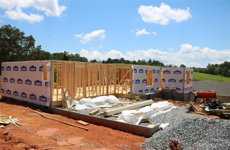 Property image 4 at 736 Morlin Acres Drive, Marshall, NC 28753