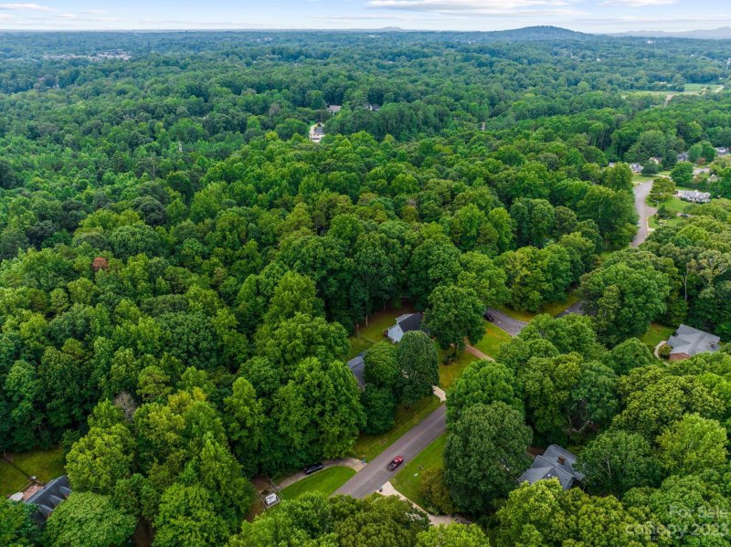 Property image 4 at 4484 Huntington Drive, Gastonia, NC 28056