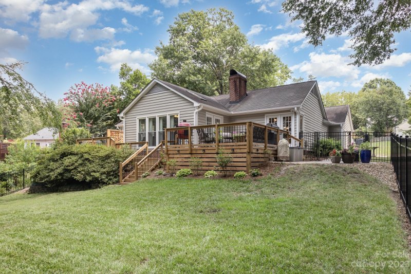 Property image 3 at 8732 Kirchenbaum Drive, Charlotte, NC 28210