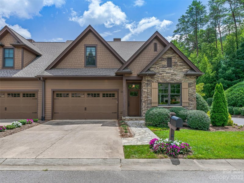 Property image 3 at 54 Meadow Village Lane, Asheville, NC 28803