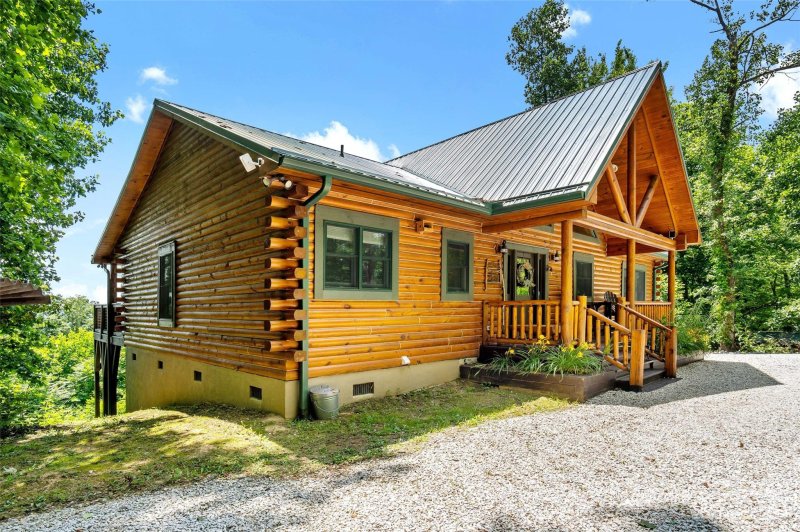 Property image 3 at 2004 Grants Mountain Road, Marion, NC 28752