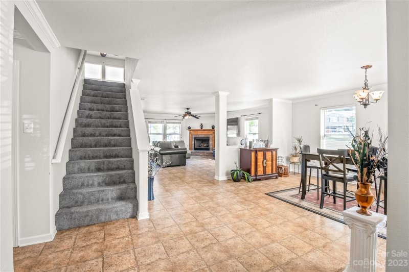 Property image 4 at 3339 Aldwych Way, Charlotte, NC 28216