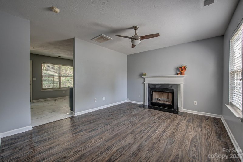 Property image 2 at 1441 Swaying Branch Lane, Clover, SC 29710