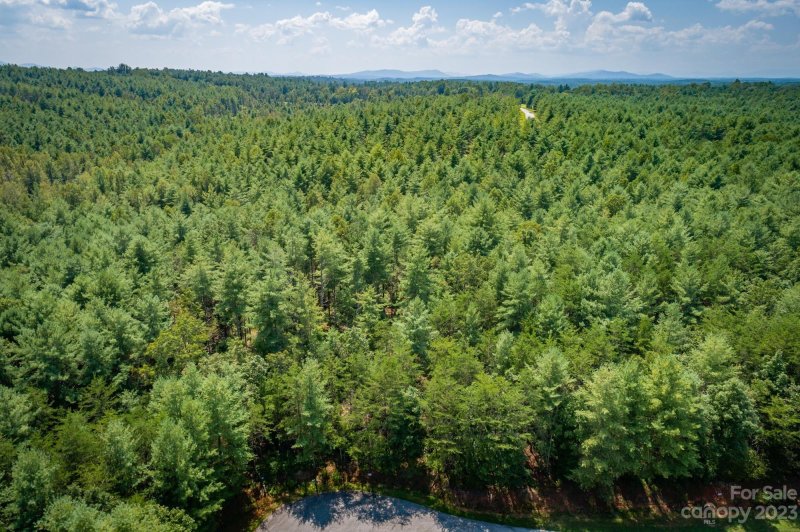 Property image 4 at 1104 Greene Court, Morganton, NC 28655