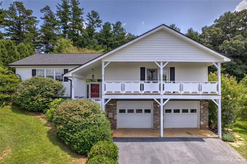 Property image 2 at 142 Ridge Brook Drive, Weaverville, NC 28787