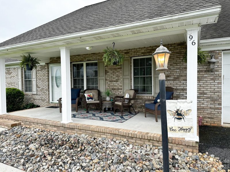 Property image 3 at 96 Stable Brook Lane, Taylorsville, NC 28681