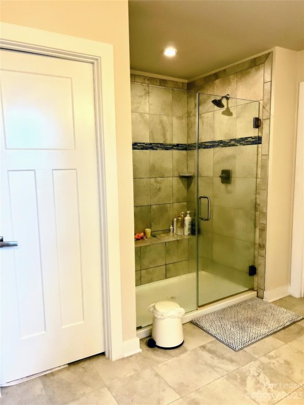 Property image 3 at 4711 Green Mountain Drive, Charlotte, NC 28215