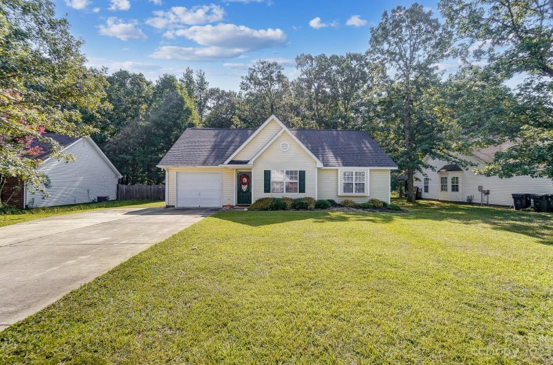 Property image 2 at 3112 Queensdale Drive, Monroe, NC 28110