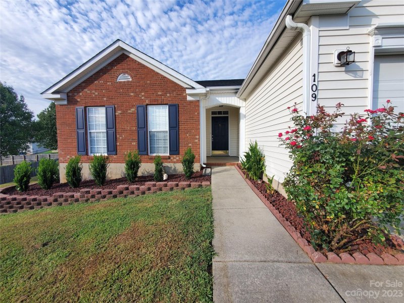 Property image 5 at 109 Sella Ridge Drive, Mount Holly, NC 28120