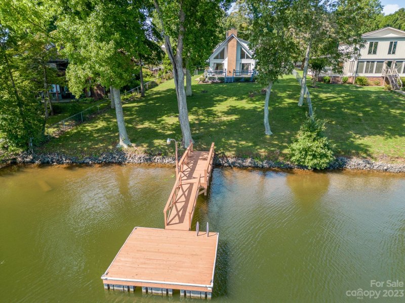 8053 Lucky Creek Lane