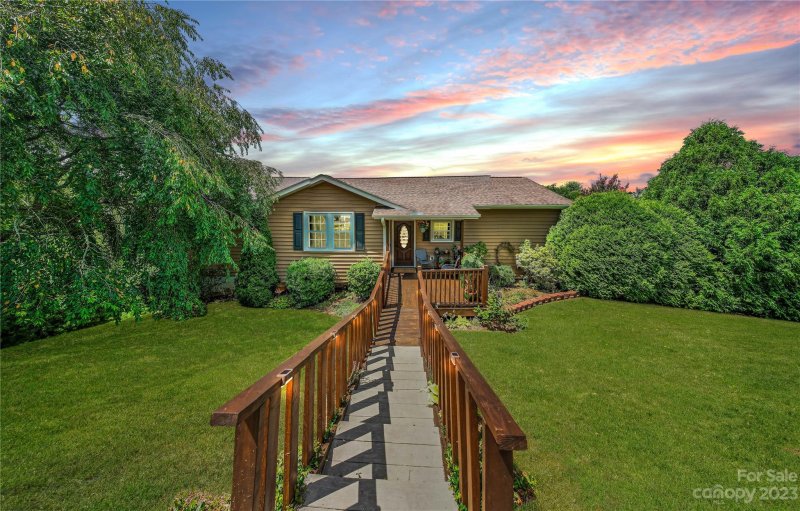 Property image 2 at 141 Ridge Brook Drive, Weaverville, NC 28787