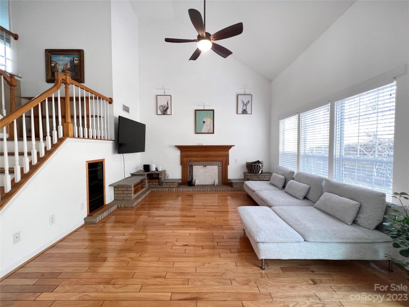 Property image 3 at 9410 Pastern Court, Charlotte, NC 28216