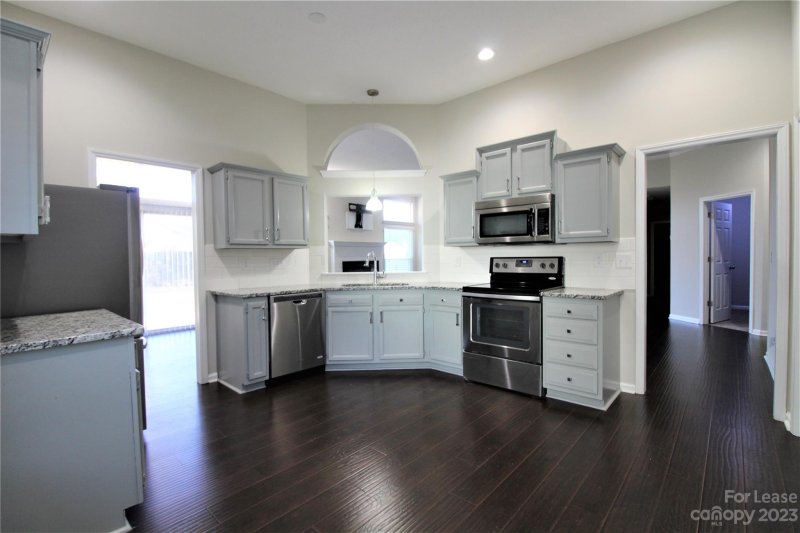 Property image 3 at 6242 Danbrooke Park Drive, Mint Hill, NC 28227