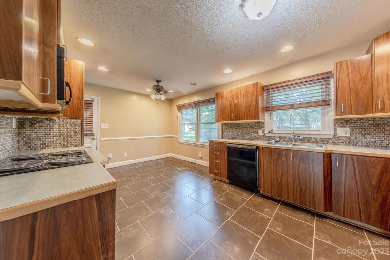 Property image 4 at 1702 Carson Street, Monroe, NC 28110