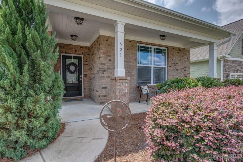 Property image 2 at 521 Trillium Way, Belmont, NC 28012