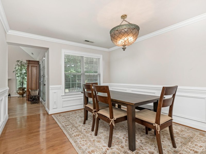 Property image 5 at 2803 Foxwood Road, Charlotte, NC 28226