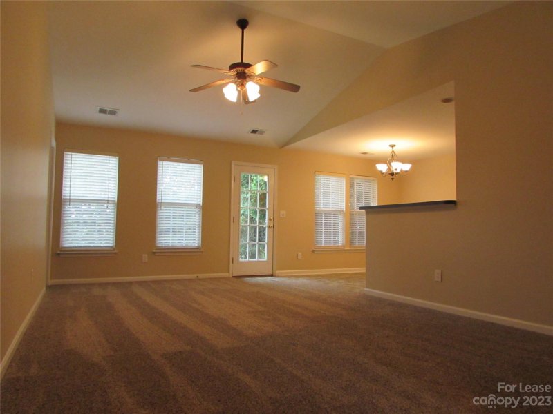 Property image 3 at 110 Endicott Court, Mooresville, NC 28115